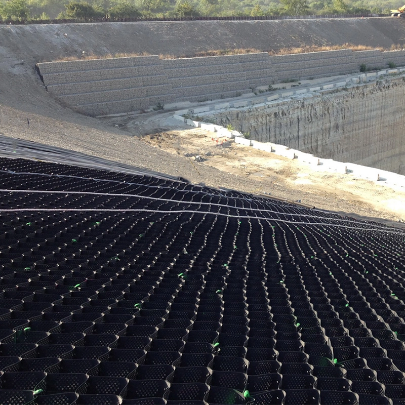 Geocell Hdpe Anti Korosi 50mm Untuk Penguatan Tanah Lereng Jalan Bukit 5