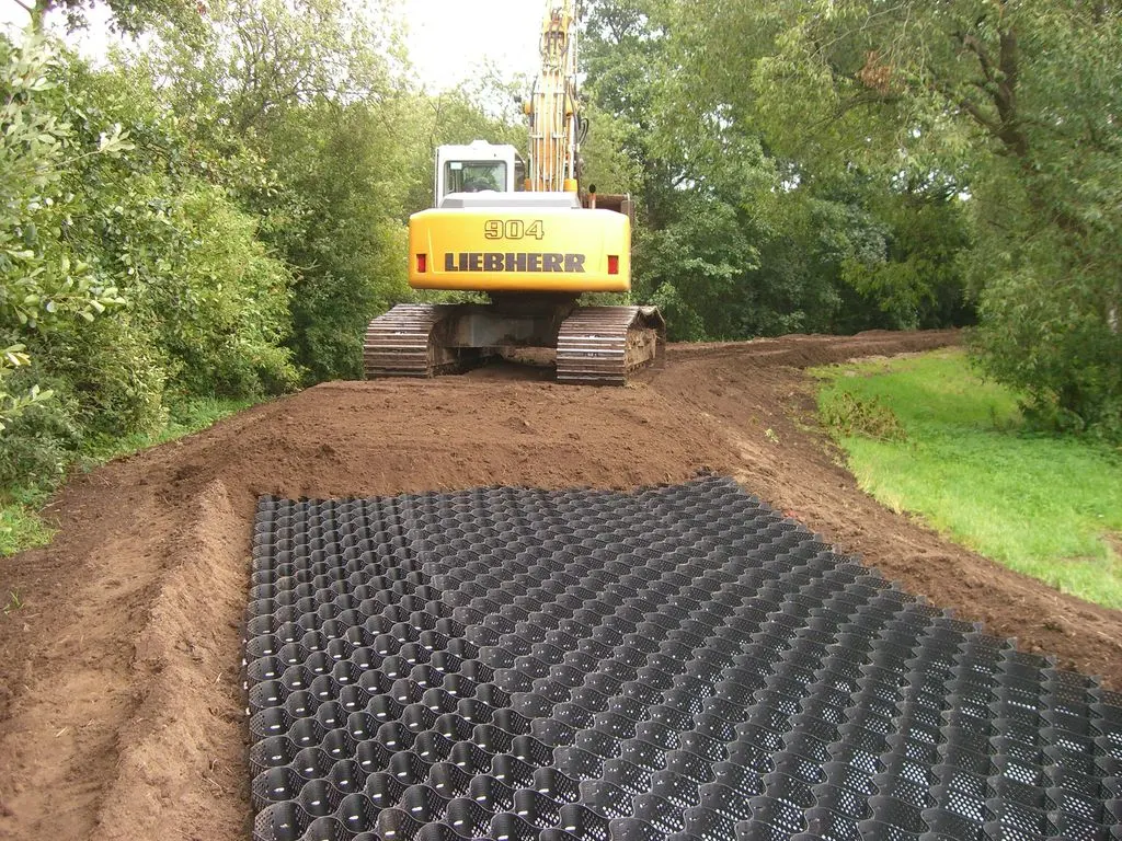 HDPE Gravel Grid Material System Driveway Textured Geocell Untuk Penguatan Jalan 7