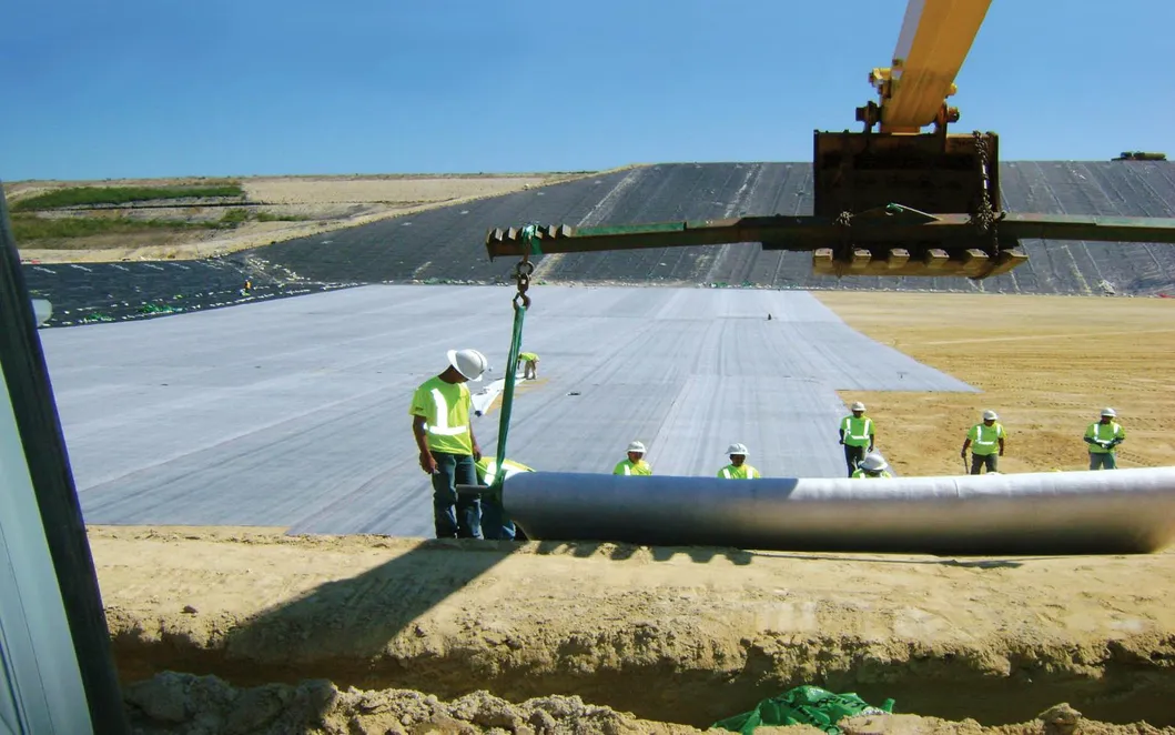 Pond Anti-Seepage Geosynthetic GCL Clay Liner Mat Gcl Bentonite Geosynthetic untuk Tumpukan 11
