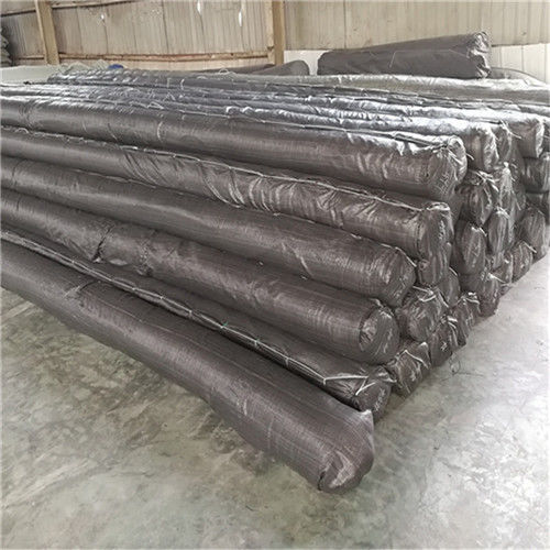 PP / PET diperkuat Polyester Woven / Nonwoven Geotextile Kain Untuk Jalan 150g 200g 300g 400g 500g