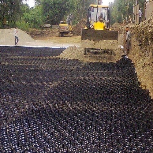 High Tensile Sandy Yellow 100-445 HDPE Plastik Geo Cell Untuk Stabilitas Kerikil