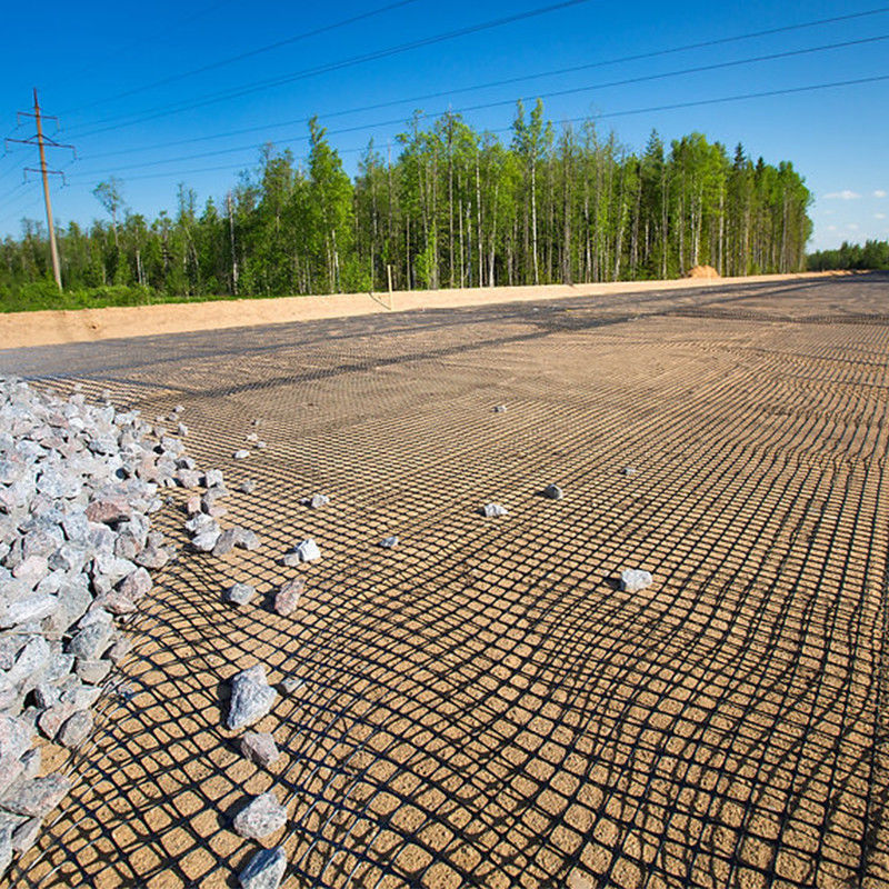 Retardant Api PP Biaksial Geogrid Untuk Tambang Batubara Anti Inflamasi / PP Biaksial Plastik Geogrid Ekstrusi Untuk Stabilisasi Tanah