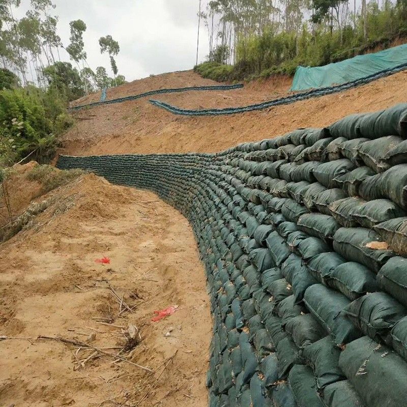 Nonwoven Geobag Polyester / PP Geobag Untuk Perlindungan Lemparan Dan Bendungan Rumput Untuk Melindungi Lingkungan Ekologis