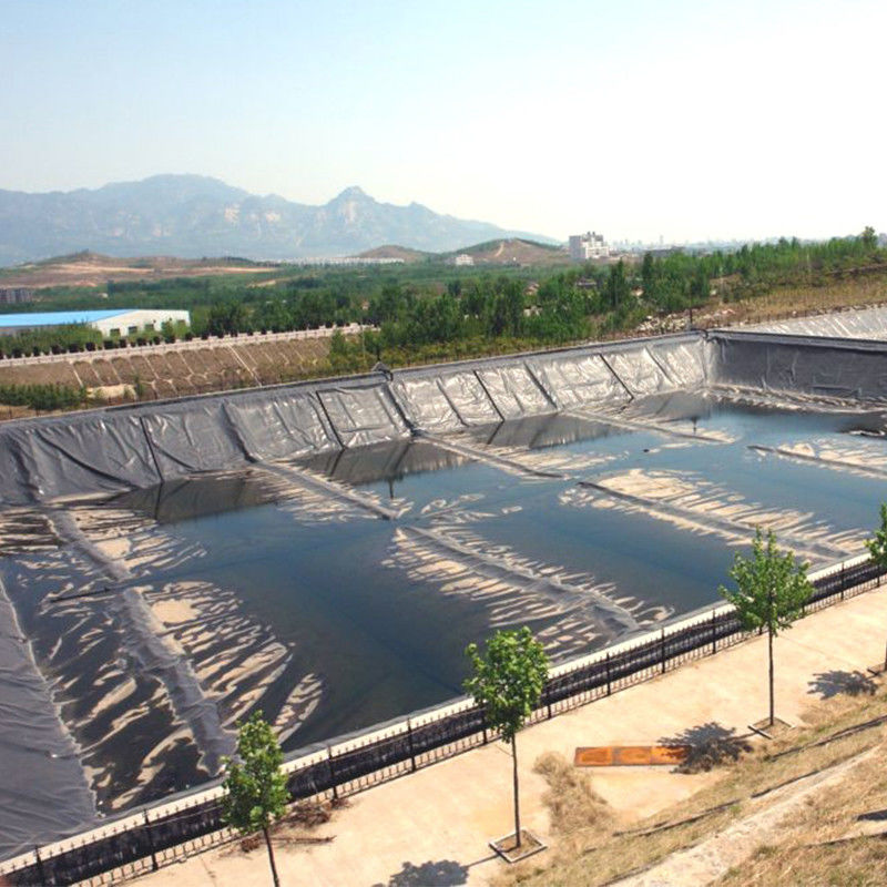 Liner kolam geomembrane HDPE tahan UV untuk akuakultur Pertanian Bendungan Tumpukan Tanah Limbah Perikanan Biodigester Pertambangan