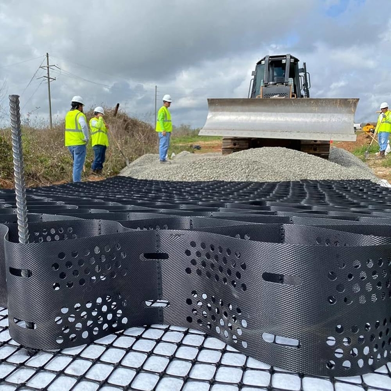 Geosel HDPE Tahan Lama Geosel HDPE Permukaan Halus untuk Jalan Masuk Pengendalian Erosi untuk Lereng Penopang Dinding Penahan