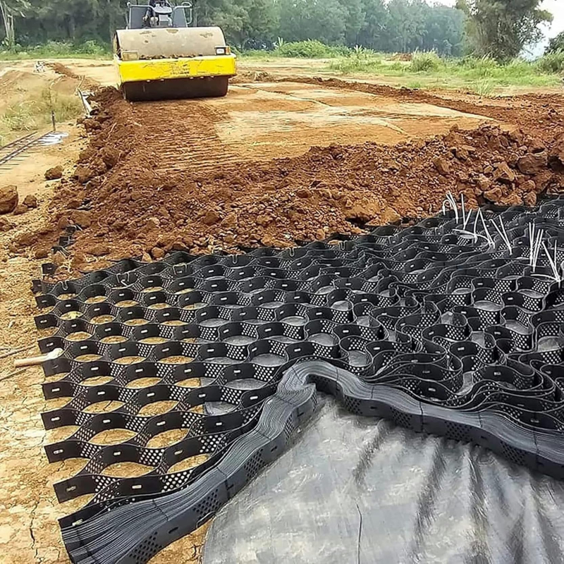 HDPE Geocell Industrial Paving Geocell for Road Grid Outdoor Driveway Durable Retaining Wall Ground Enhancement Honeycomb System